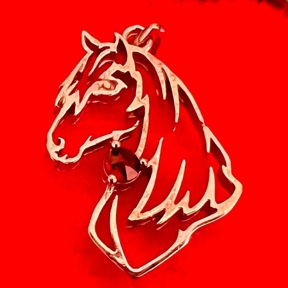 Sterling Silver Horse Pendant Necklace | 925 Italy Chain with Garnet Gemstone - Picture 10 of 16